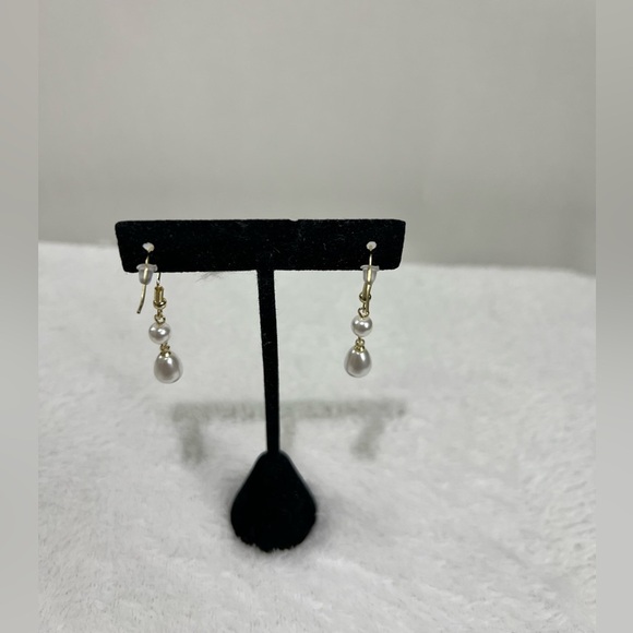 Elegant Pearl Drop Earrings - Picture 6 of 11